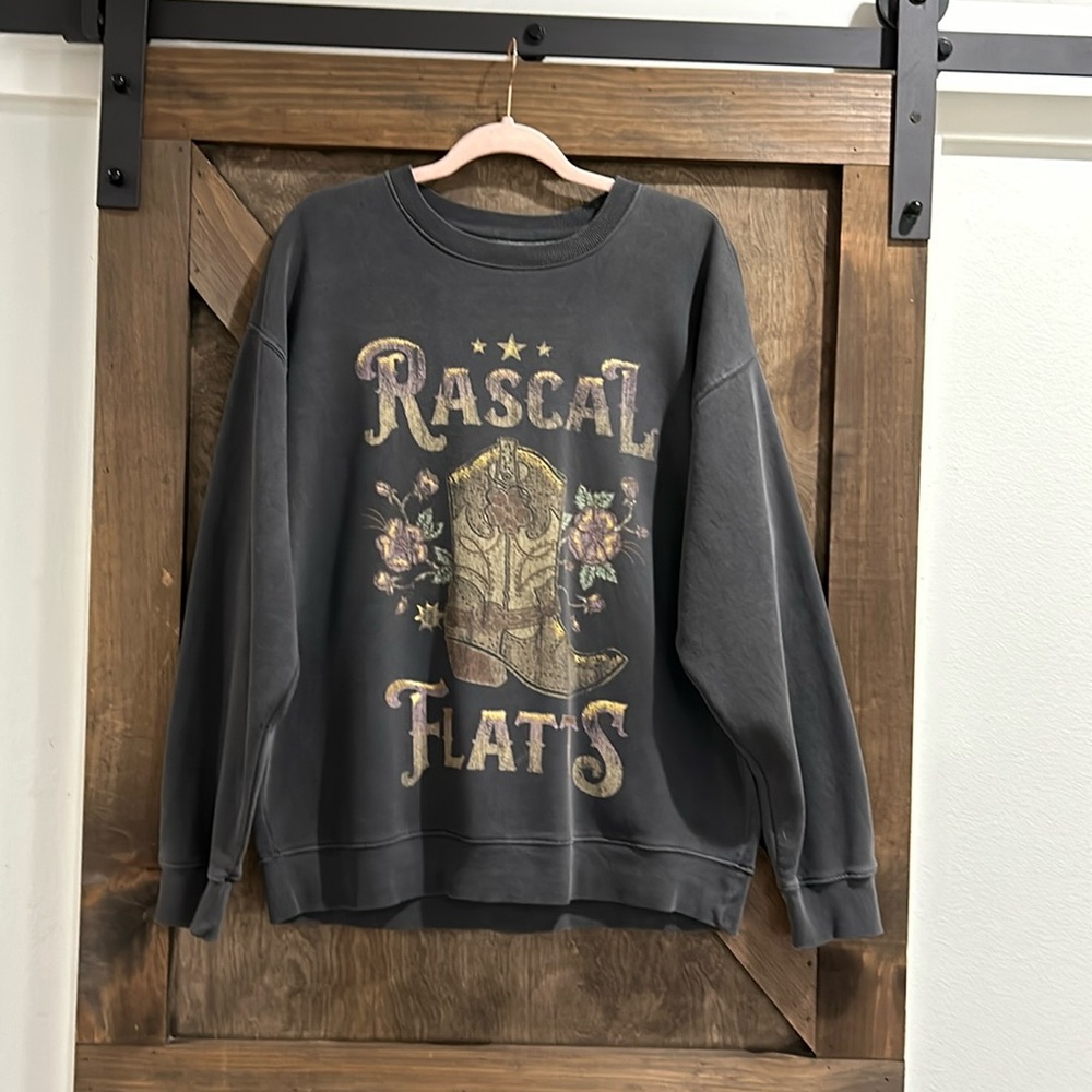 Forever 21 Rascall Flatts Sweatshirt